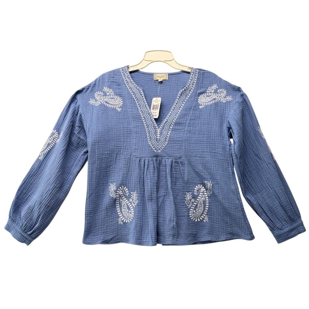 CLOTH & PORTRAIT Cotton Embroidered Sky Blue Peasant Top Women's Size Small NWT